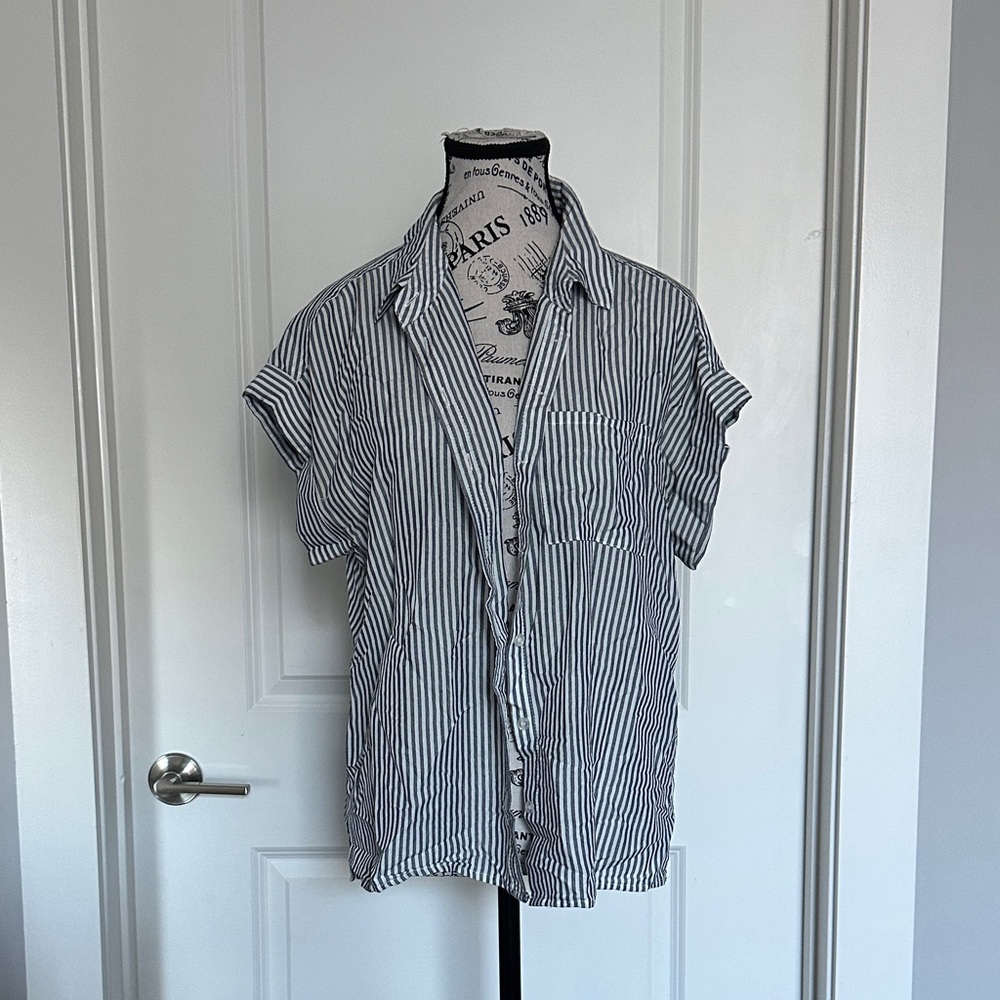Velvet Heart Blue and White Striped Casual Shirt